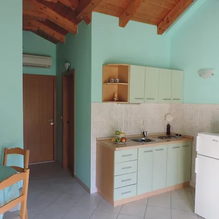 Apartment Zaton Mali 12120b