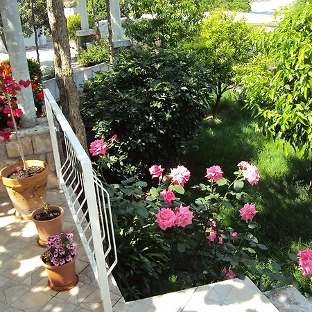 Zaton Mali 12120b Zaton (Dubrovnik-Neretva)